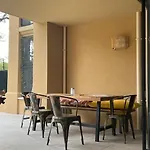 Appartement Spacieux Avec Terrasse En Centre D'uzès Uzès