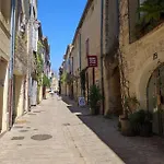 Spacieux Avec Terrasse En Centre D'uzès Appartement