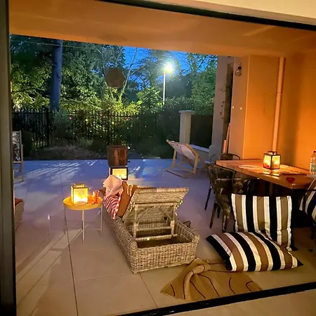 Apartamento Spacieux Avec Terrasse En Centre D'uzes Uzès