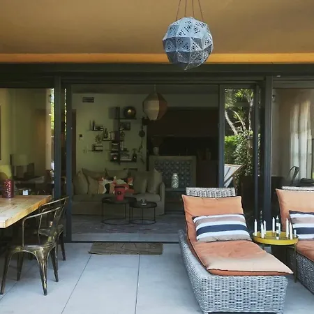 Appartamento Spacieux Avec Terrasse En Centre D'uzès